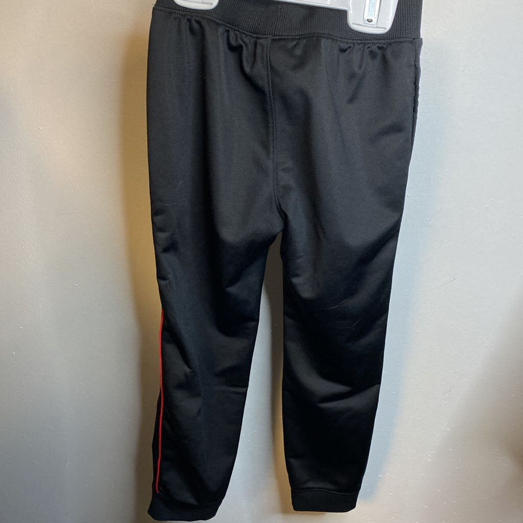 Under Armour exercise pants, size 5