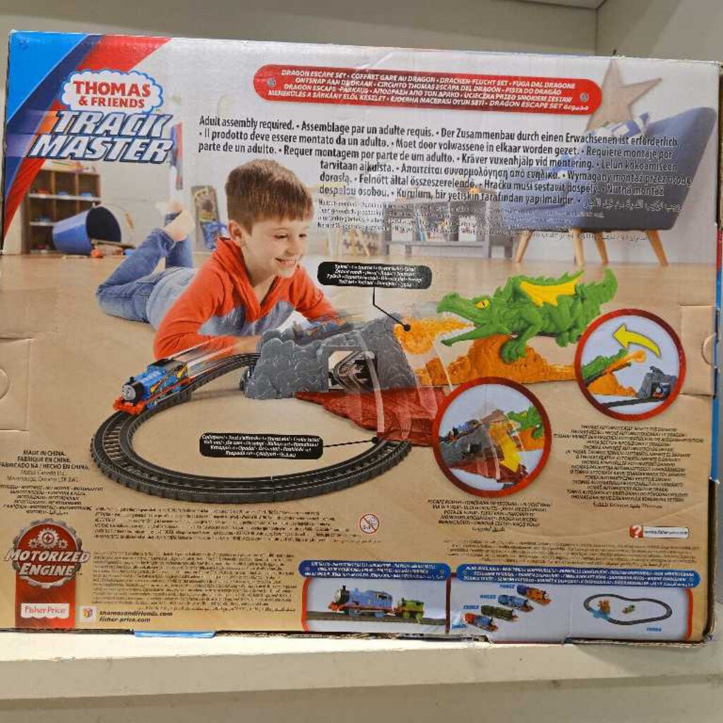 Thomas & Friends Trackmaster Dragon Escape Set *new in box*