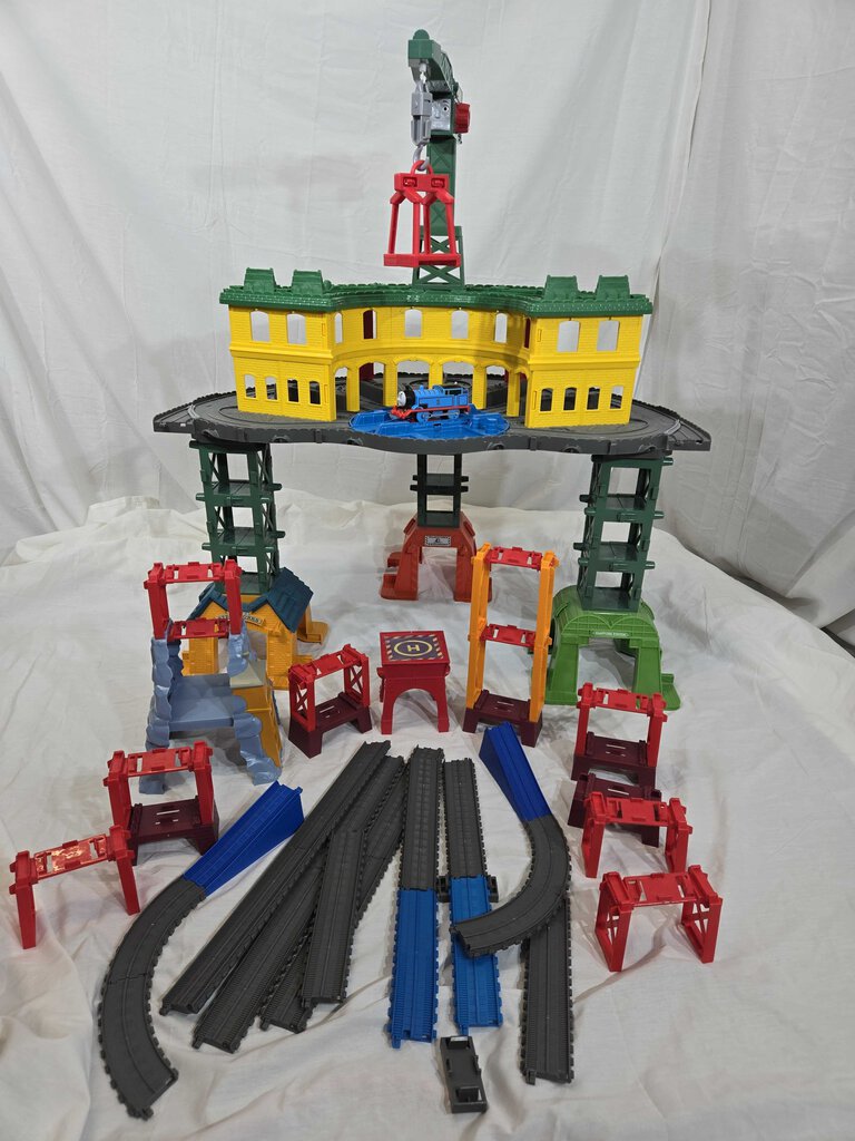 Thomas & Friends Super Station extra large train set [AS IS]