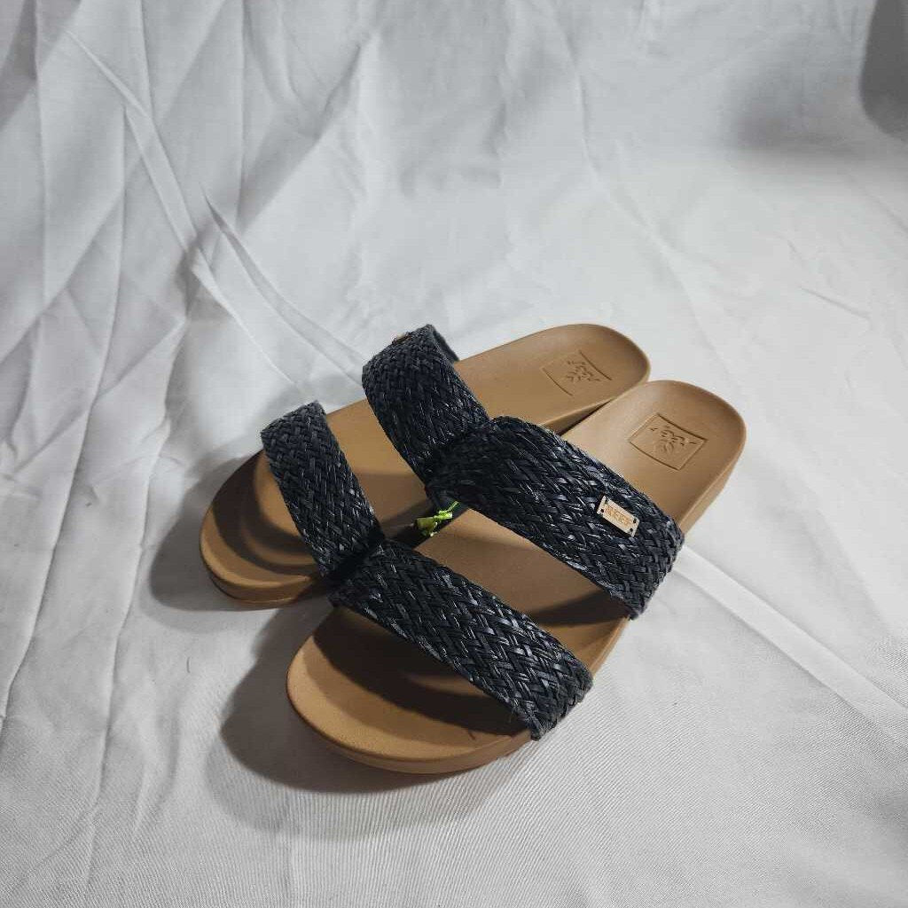 Reef Sandals size 6