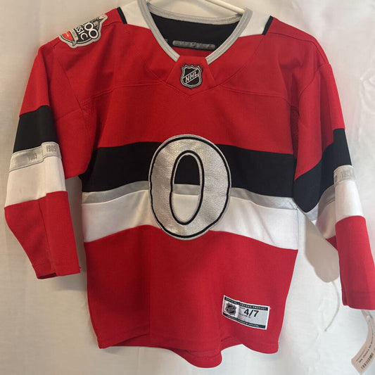 NHL Classics 100 Sports Jersey size 4-7