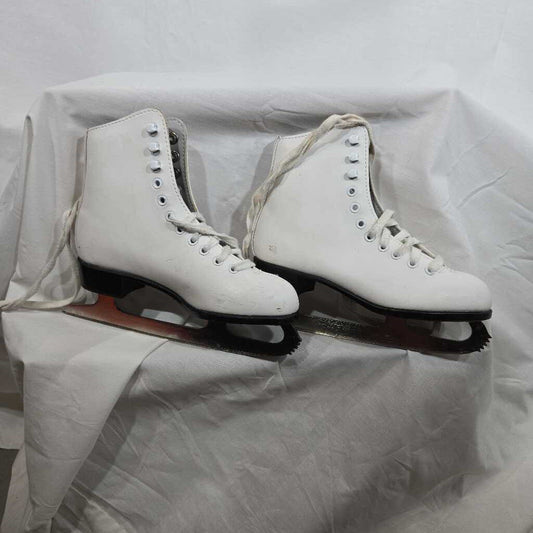 CCM Figure Skates, size 2