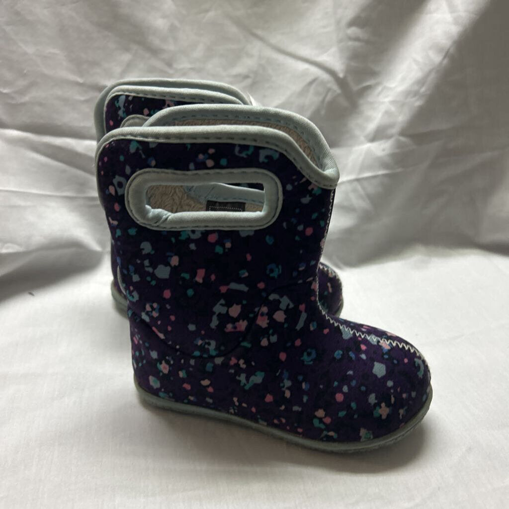 Bogs Winter Boots size 5T(EU 16)