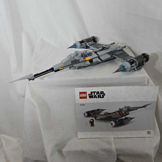 LEGO 75325 Star Wars The Mandalorian's N-1 Starfighter