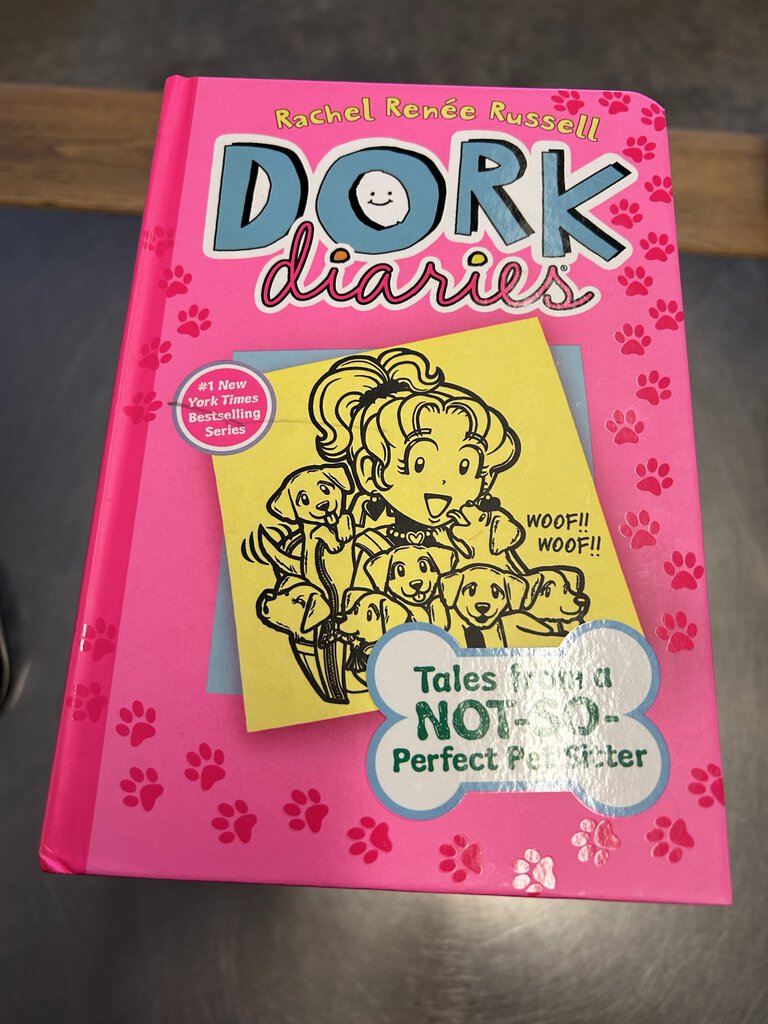 Dork Diaries, Tales from a Not So Perfect Pet Sitter