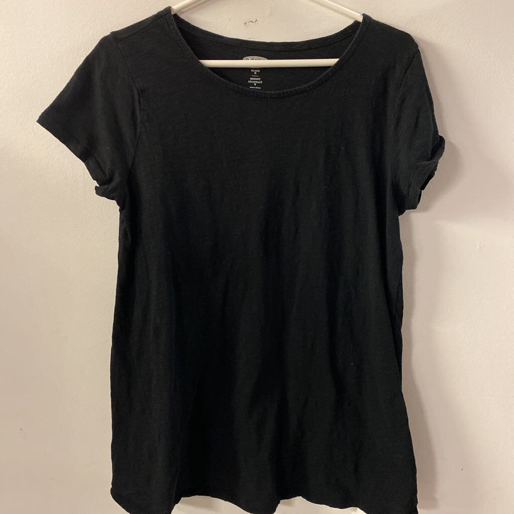 Old Navy Maternity T-Shirt, Size M