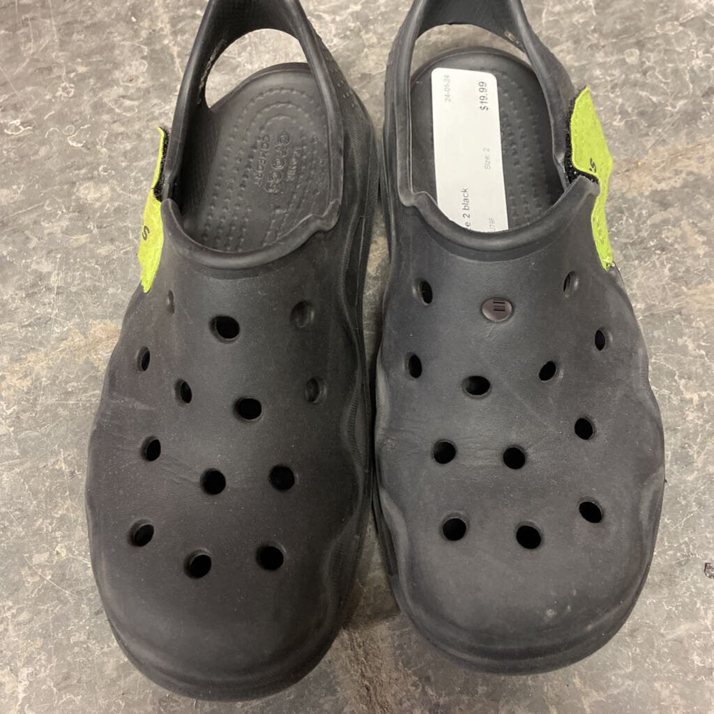 Crocs, Size 2